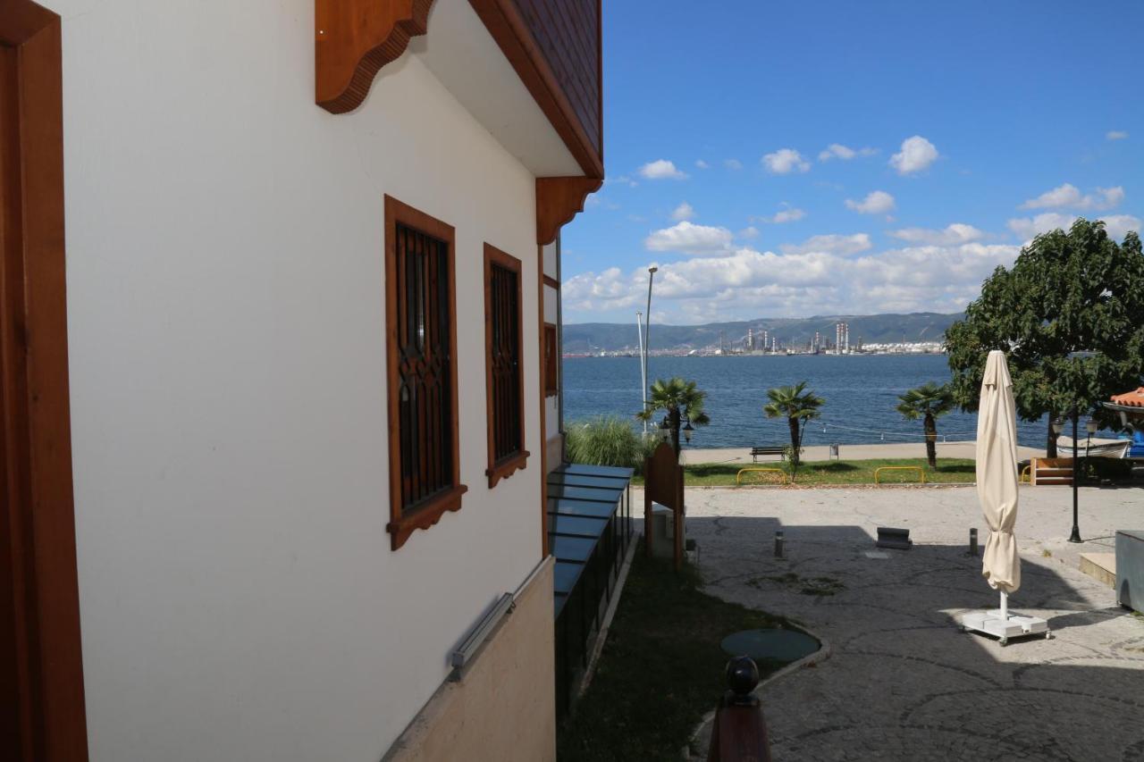 Yali Konak Butik Otel Golcuk Exterior photo